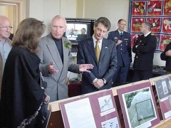 Co de Swart  detailing photo exposition of searchresults for US Ambassador and wife