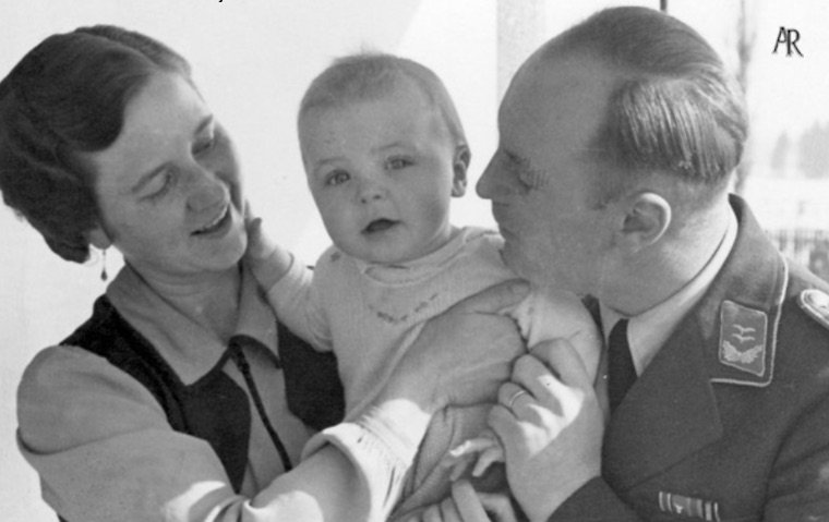 herbert-lieselotte-son_ff16e503.jpg