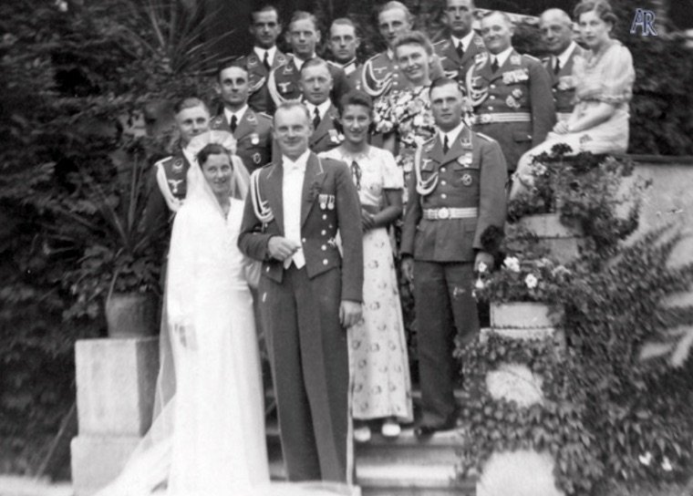 herbert-and-lieselotte-wedding_fd2bc291.jpg